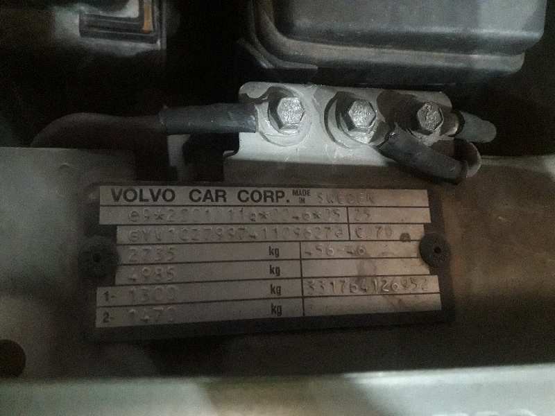 volvo xc90 del año 2004