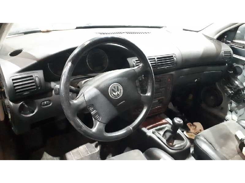 volkswagen passat berlina (3b3) del año 2003