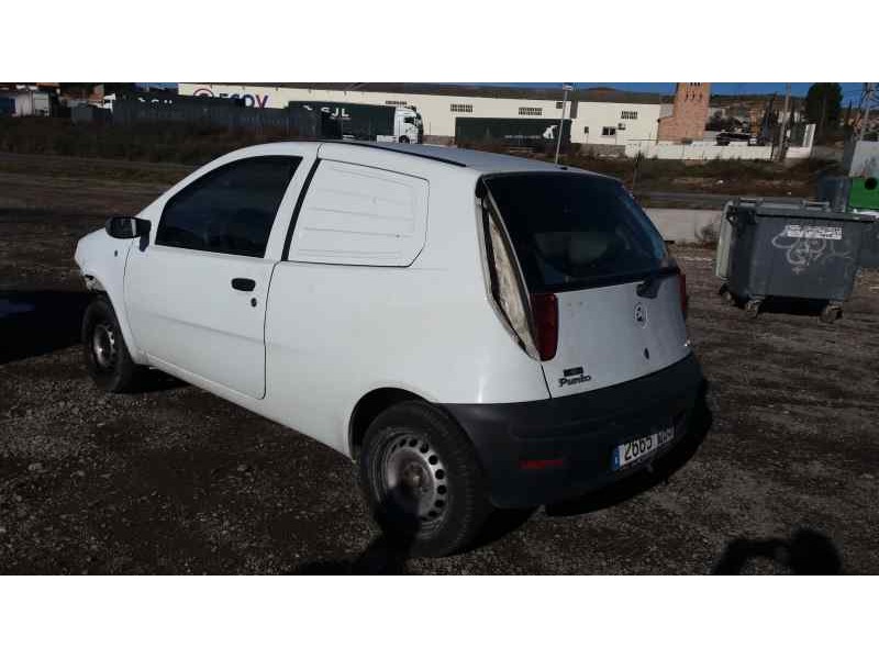 fiat punto berlina (188) del año 2004