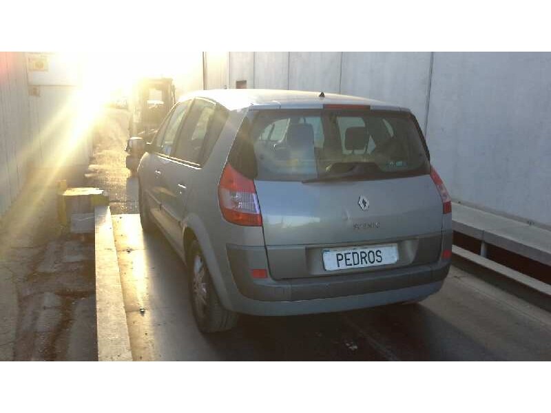 renault scenic ii del año 2004
