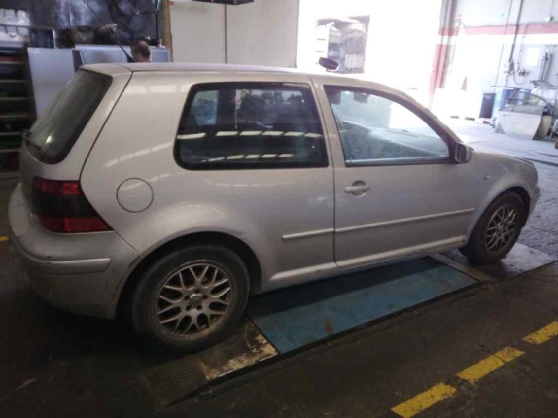 volkswagen golf iv berlina (1j1) del año 2001
