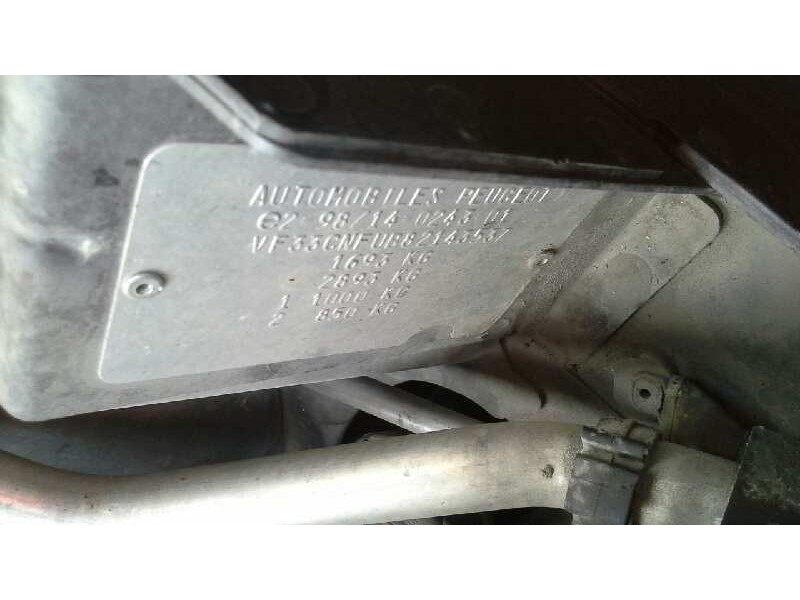 peugeot 307 (s1) del año 2001