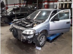 opel astra g berlina del año 2001