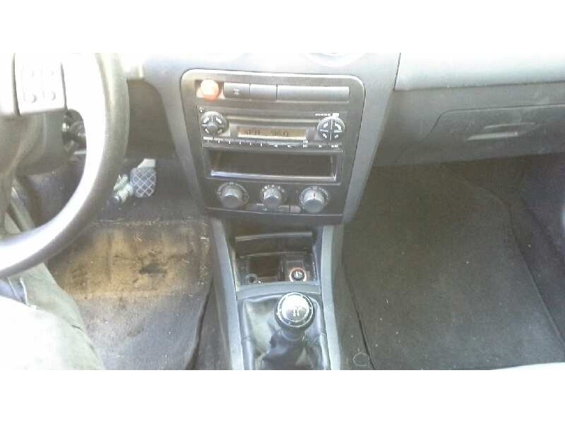 seat ibiza (6l1) del año 2005