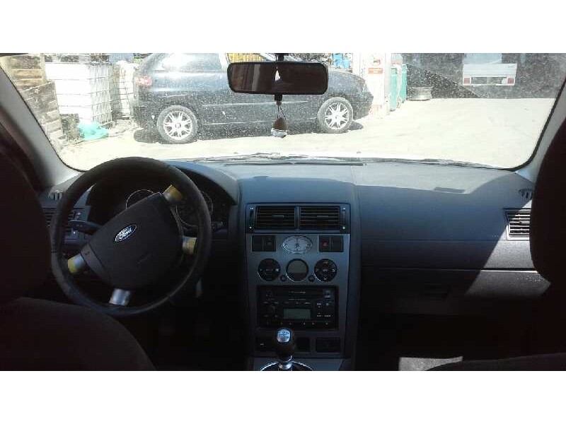 ford mondeo berlina (ge) del año 2003