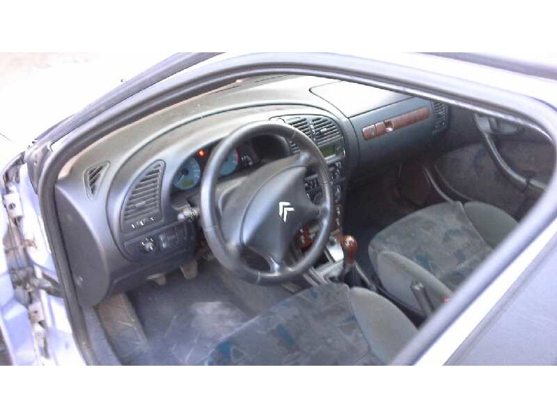 citroën xsara berlina del año 2001