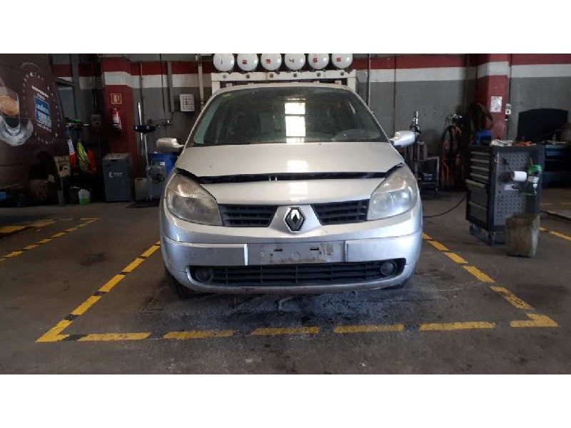 renault scenic ii del año 2005