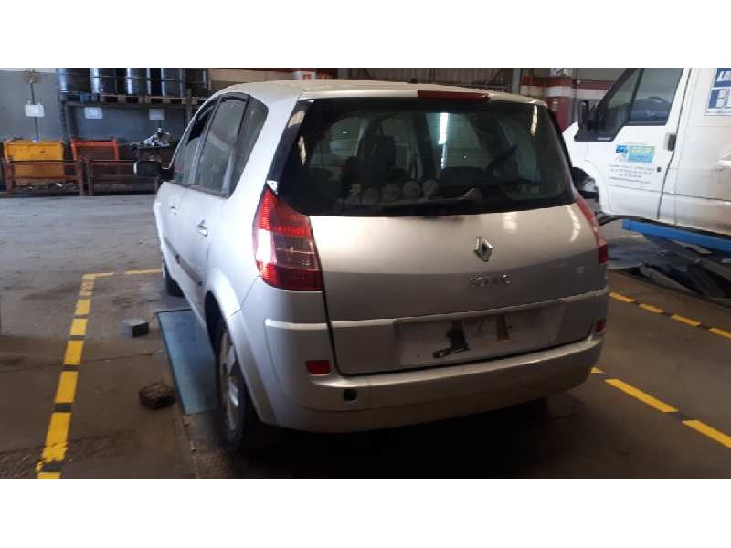 renault scenic ii del año 2005