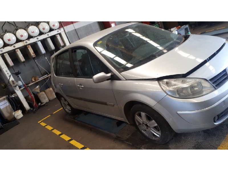 renault scenic ii del año 2005