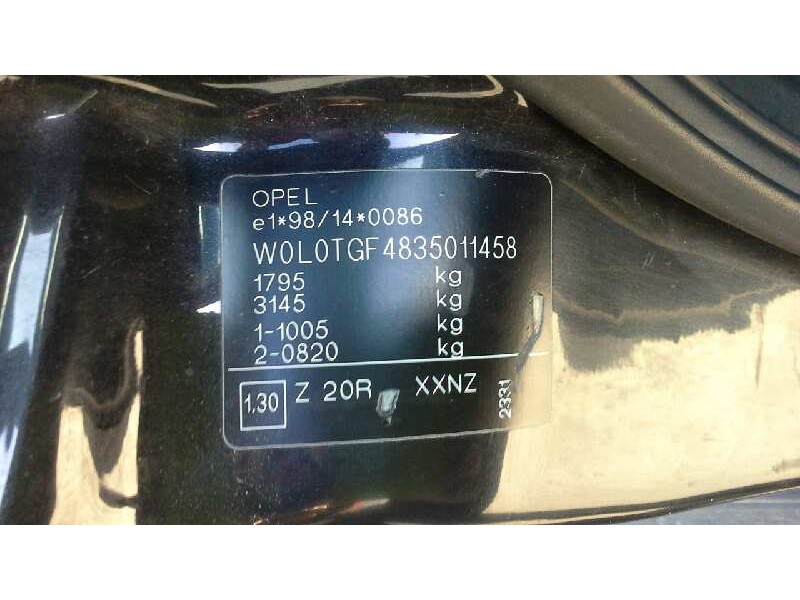 opel astra g berlina del año 2002