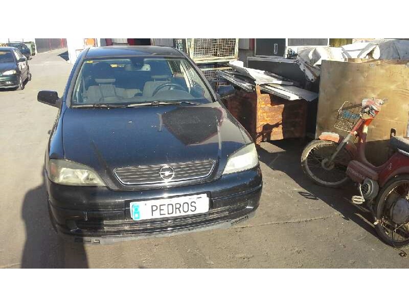 opel astra g berlina del año 2002
