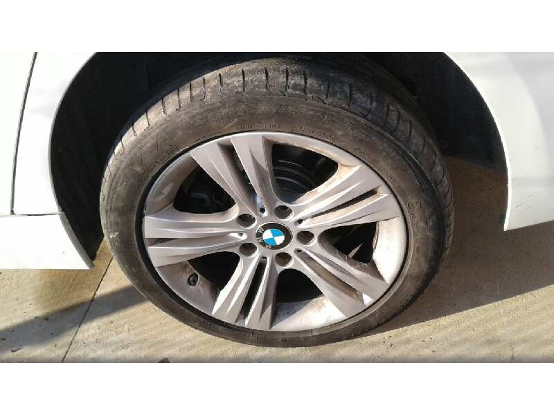 bmw serie 3 lim. (f30) del año 2015