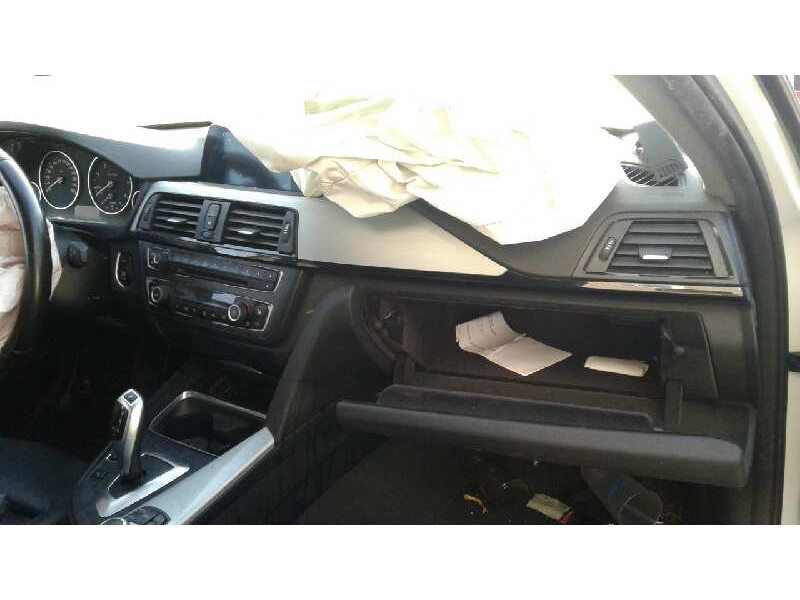 bmw serie 3 lim. (f30) del año 2015