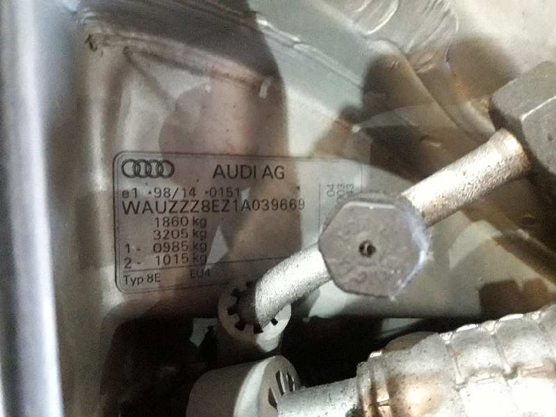 audi a4 berlina (8e) del año 2001
