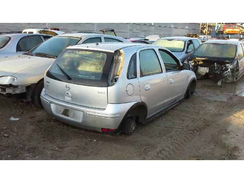 opel corsa c del año 2006