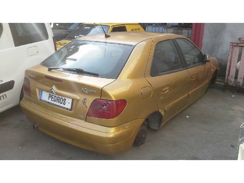 citroën xsara berlina del año 2001