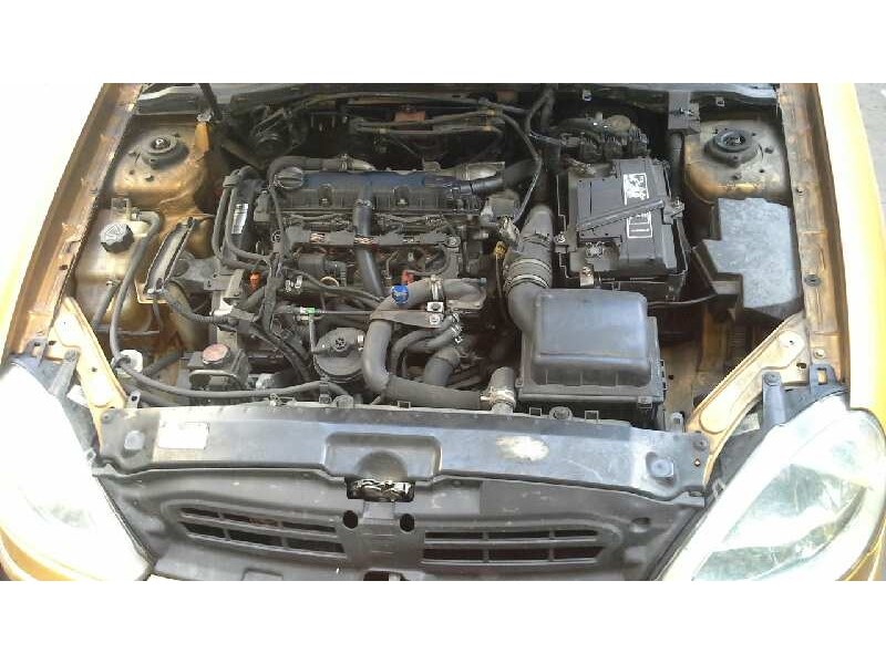 citroën xsara berlina del año 2001