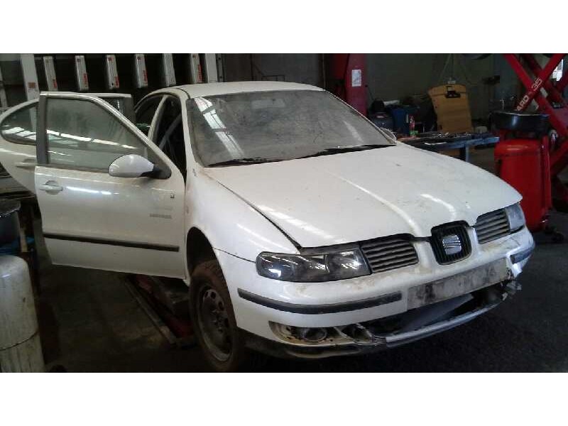 seat toledo (1m2) del año 2004