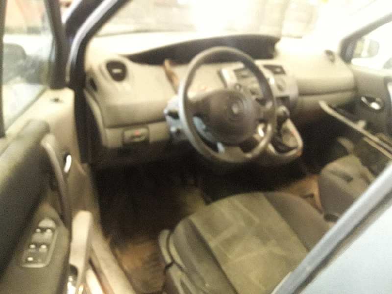 renault scenic ii del año 2006