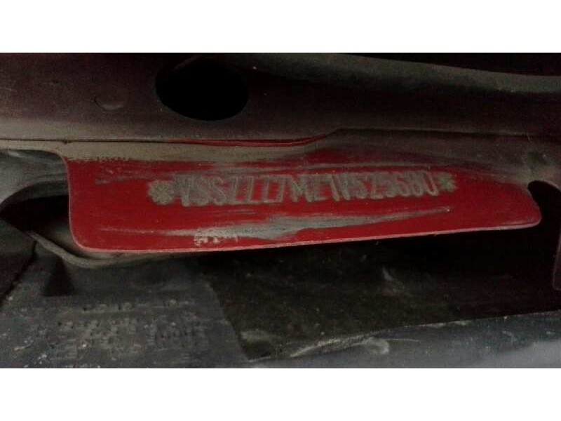 seat alhambra (7v9) del año 2001