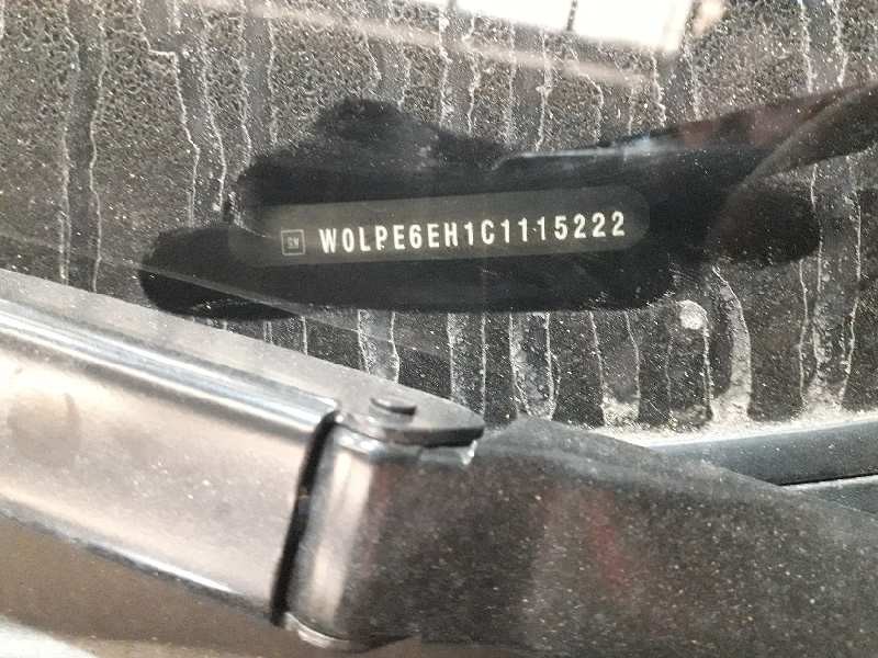 opel astra j lim. del año 2012