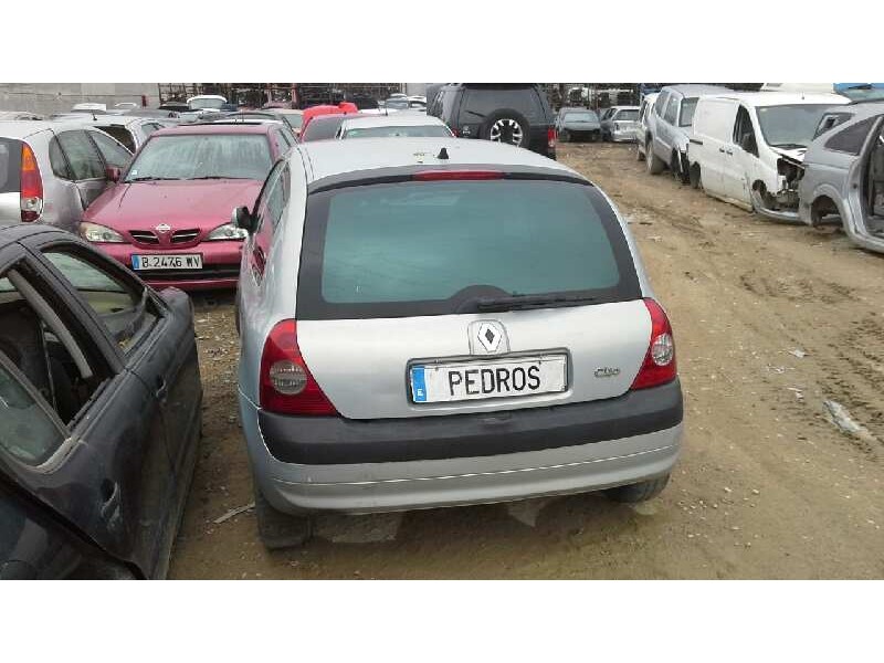 renault clio ii fase ii (b/cb0) del año 2001
