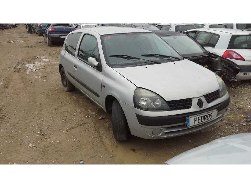 renault clio ii fase ii (b/cb0) del año 2001