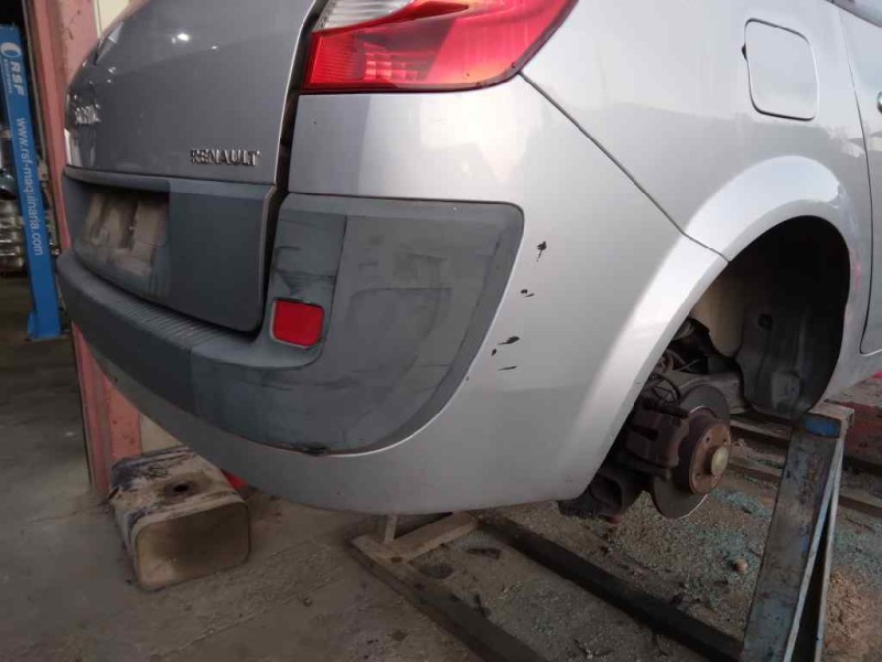 renault scenic ii del año 2006