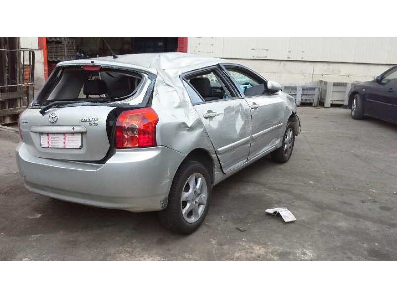 toyota corolla (e12) del año 2006