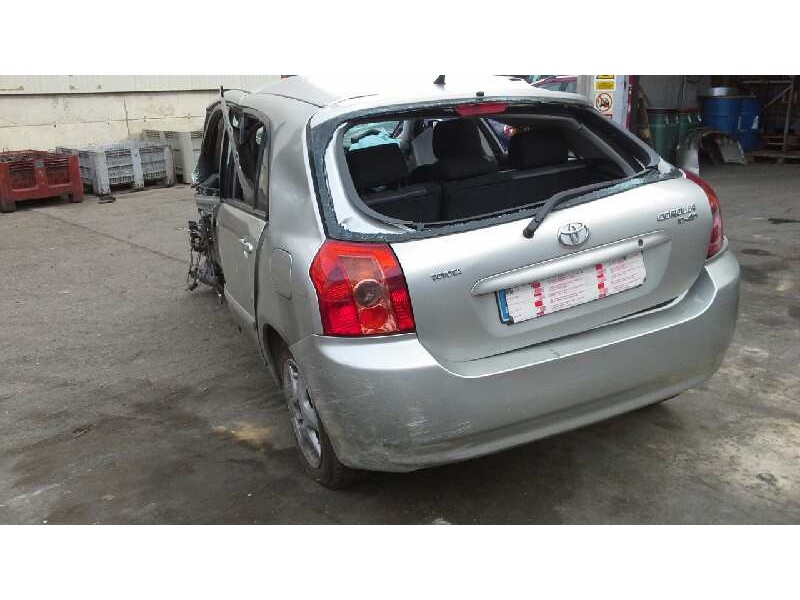 toyota corolla (e12) del año 2006