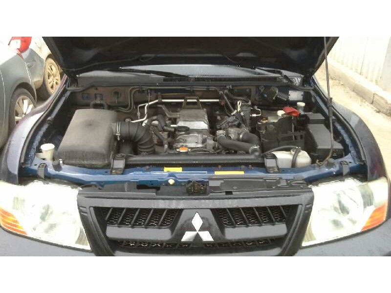 mitsubishi montero (v60/v70) del año 2003