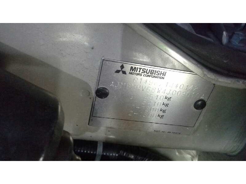 mitsubishi montero (v60/v70) del año 2004