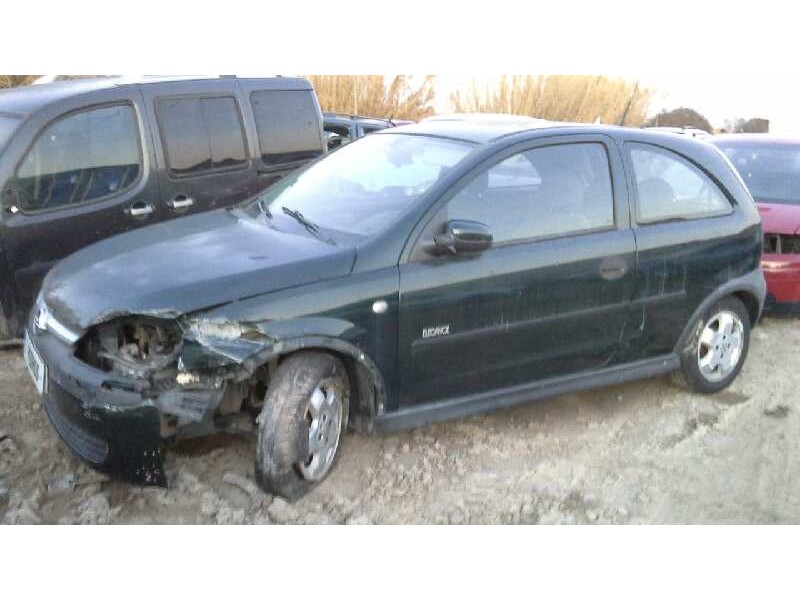 opel corsa c del año 2001