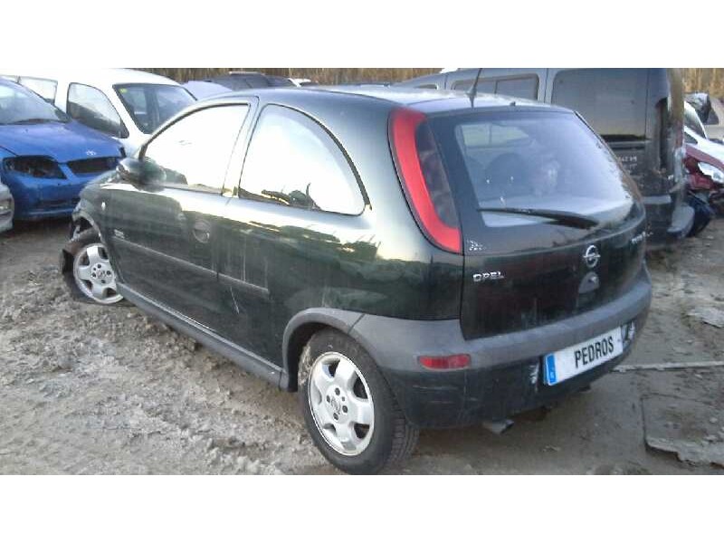 opel corsa c del año 2001