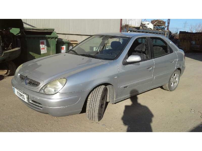 citroën xsara berlina del año 2002