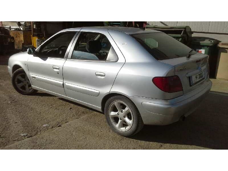 citroën xsara berlina del año 2002