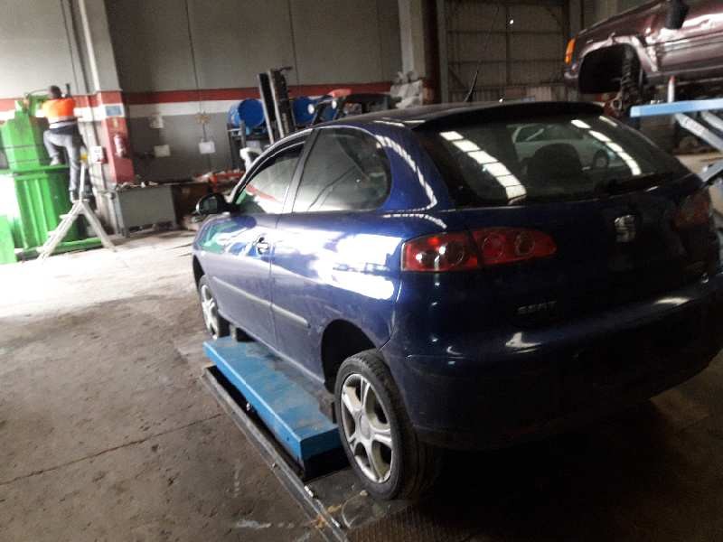 seat ibiza (6l1) del año 2006