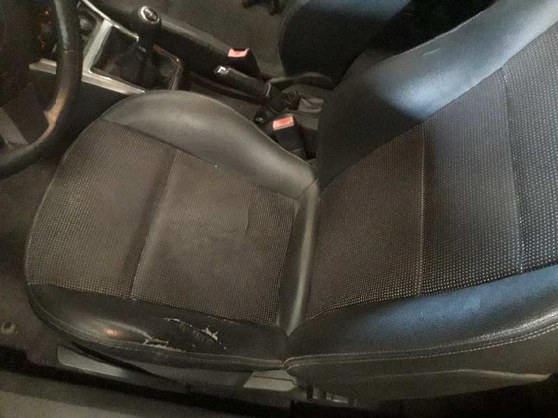 opel astra gtc del año 2006