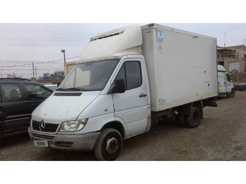 mercedes-benz sprinter 02.00  caja abierta del año 2004