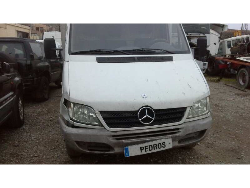 mercedes-benz sprinter 02.00  caja abierta del año 2004