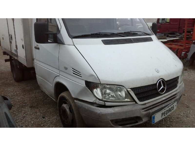 mercedes-benz sprinter 02.00  caja abierta del año 2004