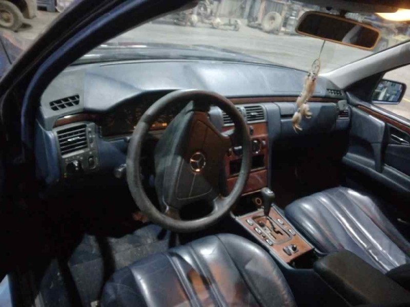 mercedes-benz clase e (w210) berlina diesel del año 1999