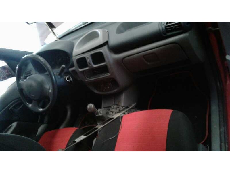 renault clio ii fase i (b/cbo) del año 1998