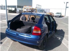 opel astra g berlina del año 2002