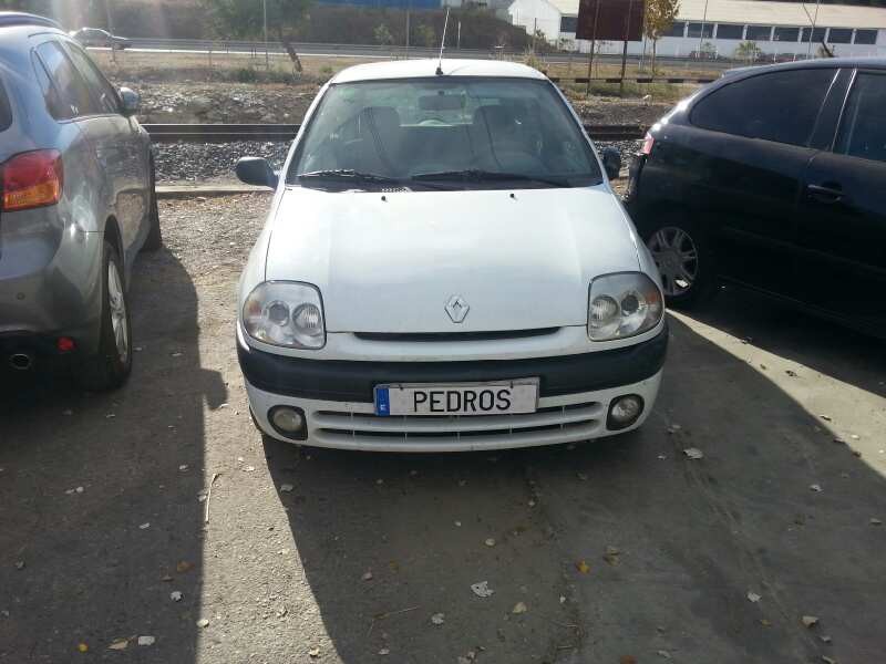 renault clio ii fase i (b/cbo) del año 2000