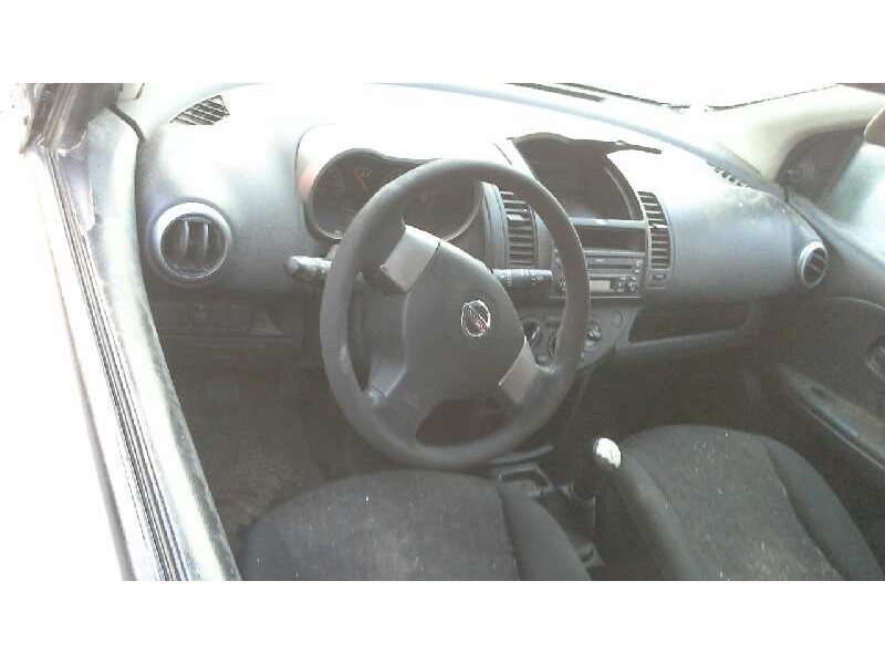 nissan note (e11e) del año 2006