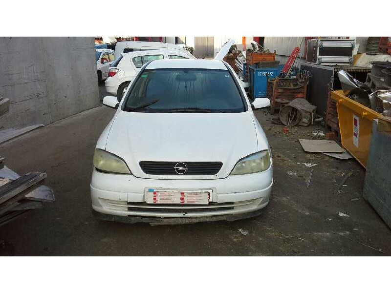 opel astra g berlina del año 2002