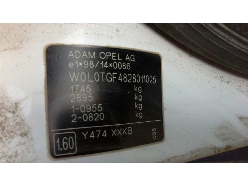 opel astra g berlina del año 2002