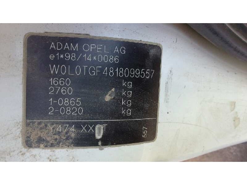 opel astra g berlina del año 2001