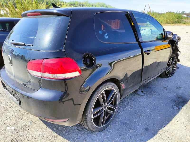 volkswagen golf vi (5k1) del año 2011